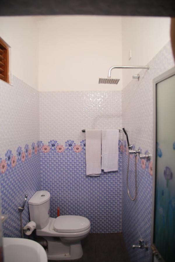 Guruge Guest House Ахангама Экстерьер фото