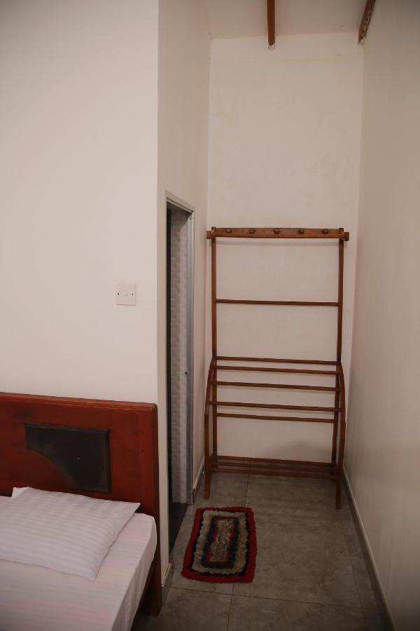 Guruge Guest House Ахангама Экстерьер фото
